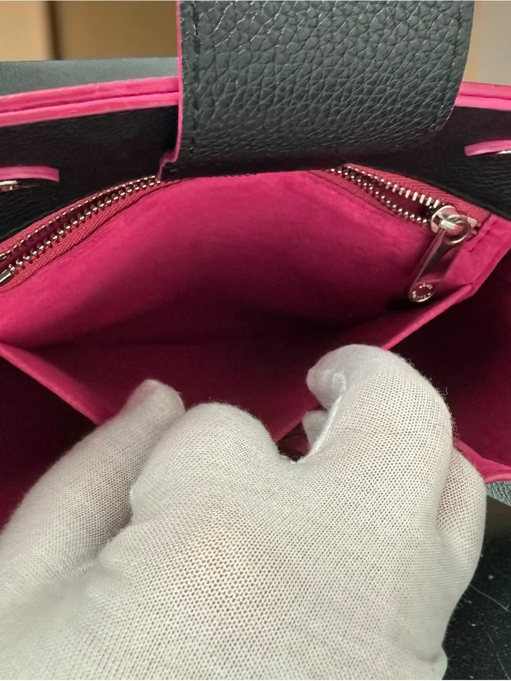 Louis Vuitton Lockme Bucket Bag